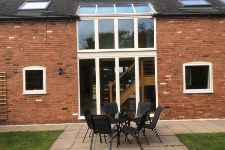 Cream PVCu Cream PVCu,