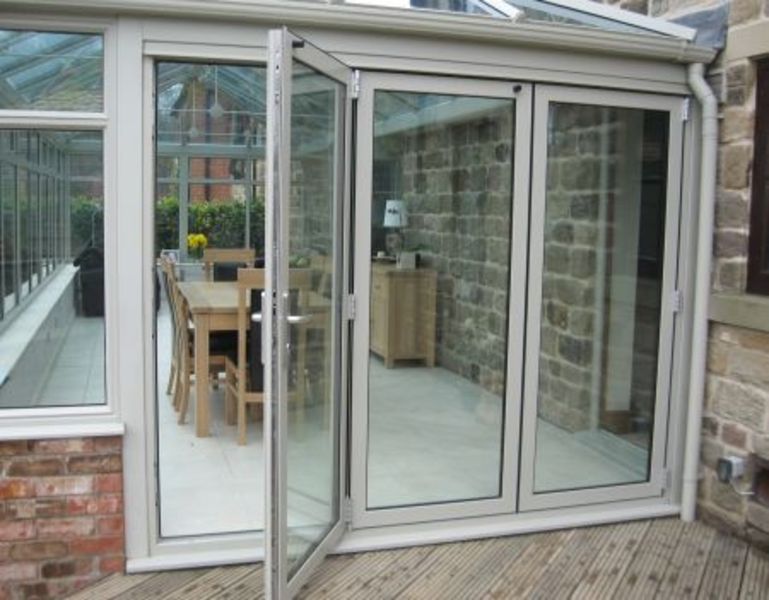 Bi-fold doors in Derby and Burton with custom RAL colour finish